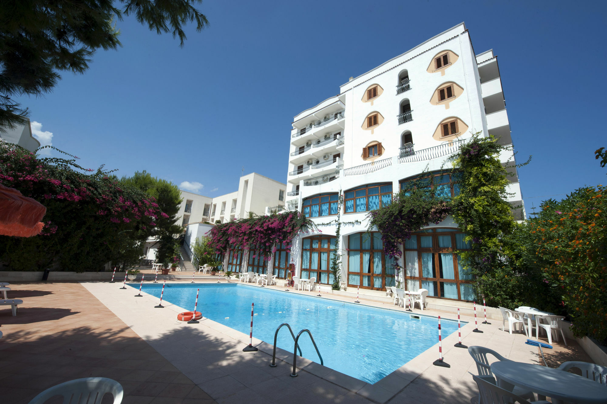 Hotel Degli Aranci Vieste Esterno foto